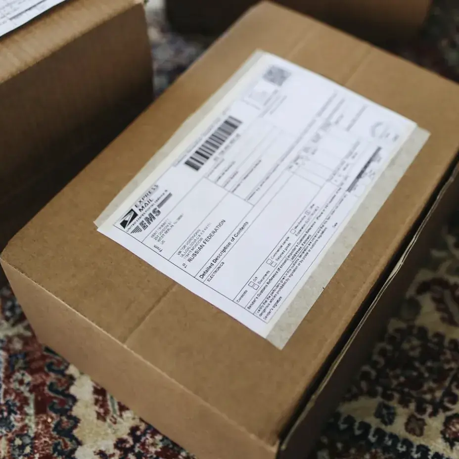 E ticaret koli ve kutularında %20 indirim seni bekliyor! Markana özel kutunu 3D tasarla, fark yarat.